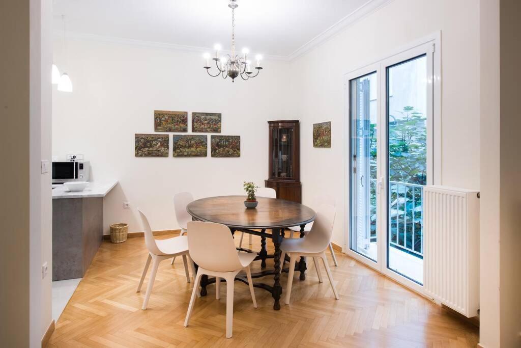 Klokkaris Stays Athens Luaran gambar